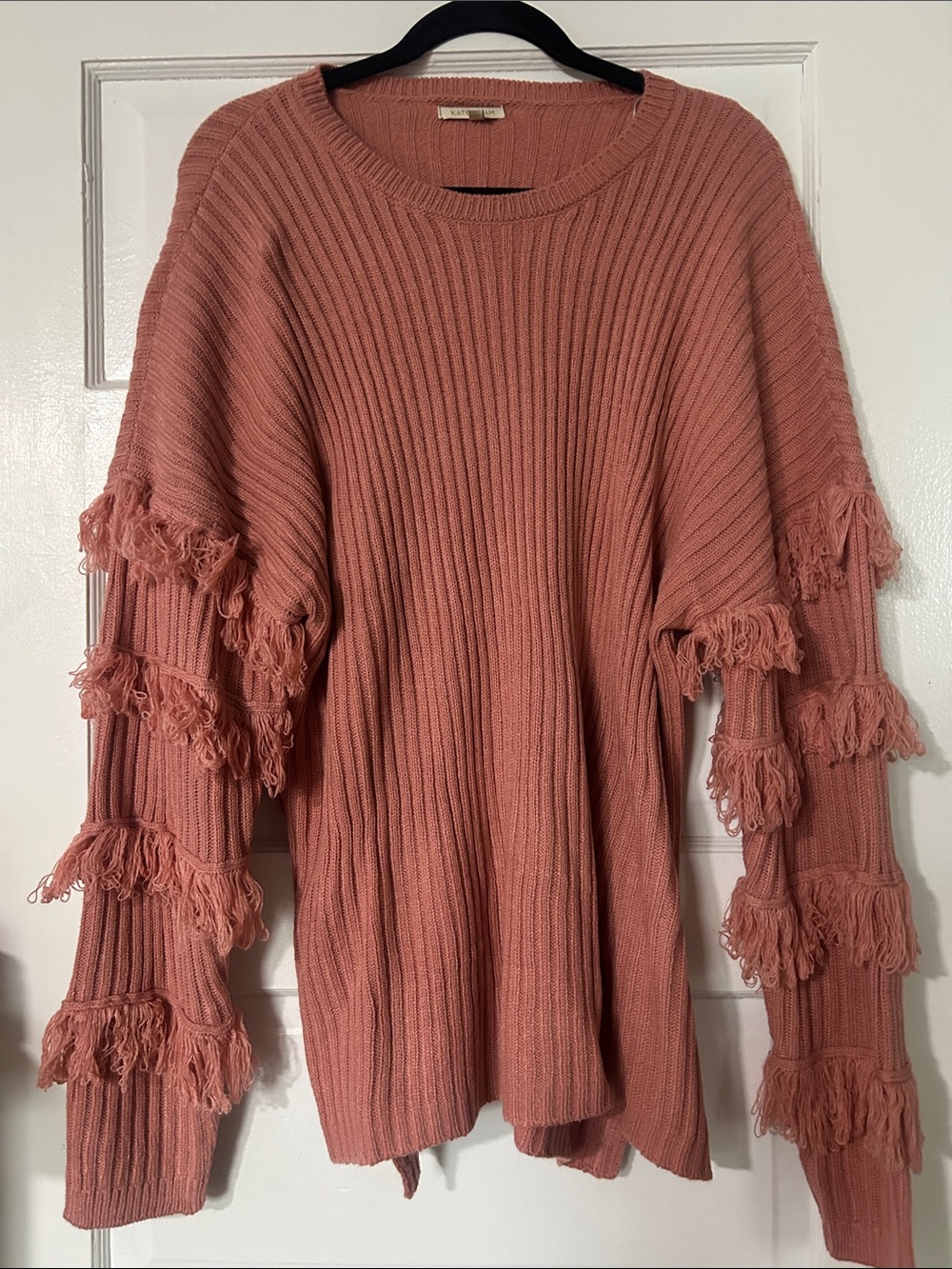 Fringed Ribbed Crewneck Sweater in Dusty Rose
